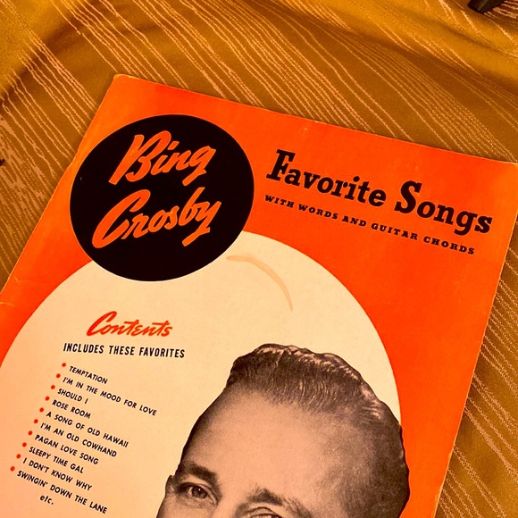 Vintage Bing Crosby Songbook With Cords - Picture 2 of 5